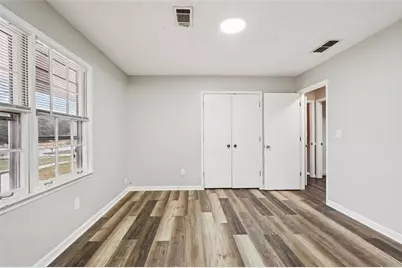 5151 Lilburn Stone Mountain Road SW, Lilburn, GA 30047 - Photo 26