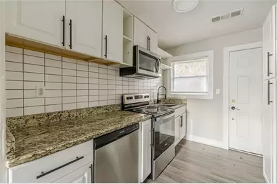 919 Hobson Street SW, Atlanta, GA 30310 - Photo 18