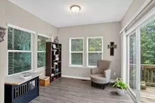 2267 Pink Hawthorn Dr, Buford, GA 30518 - Photo 8