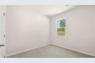 1898 Roxey Land, Winder, GA 30680 - Photo 10