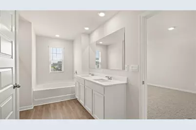 1898 Roxey Land, Winder, GA 30680 - Photo 16