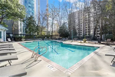 2870 Pharr Court South NW #2210, Atlanta, GA 30305 - Photo 2