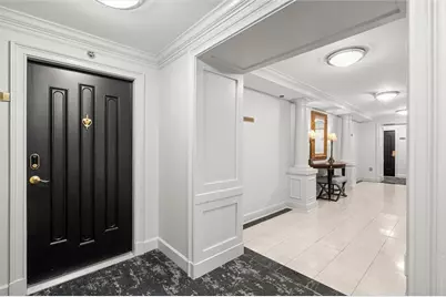 2870 Pharr Court South NW #2210, Atlanta, GA 30305 - Photo 8