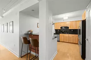 2870 Pharr Ct South NW, Atlanta, GA 30305 - Photo 10