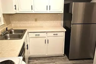 5642 Estates Ct, Norcross, GA 30093 - Photo 4