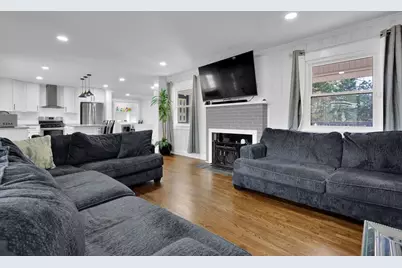 2307 Favor Road SW, Marietta, GA 30060 - Photo 10