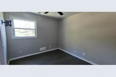 875 S Hairston Road, Stone Mountain, GA 30088 - Photo 22