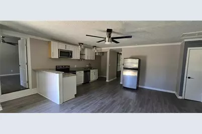 875 S Hairston Road, Stone Mountain, GA 30088 - Photo 4