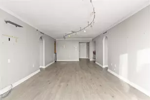 2870 Pharr Ct South NW, Atlanta, GA 30305 - Photo 8