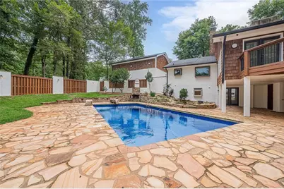 2697 S Cherokee Lane, Woodstock, GA 30188 - Photo 2