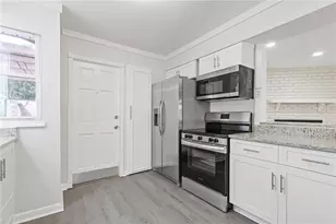 935 Bobcat Ct SE, Marietta, GA 30067 - Photo 10