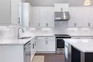 1859 Commons Pl, Atlanta, GA 30318 - Photo 8