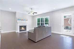 1859 Commons Pl, Atlanta, GA 30318 - Photo 10