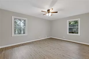 2224 Hudson Dr SW, Lilburn, GA 30047 - Photo 16