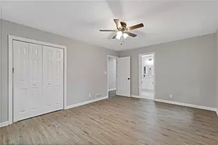 2224 Hudson Dr SW, Lilburn, GA 30047 - Photo 18