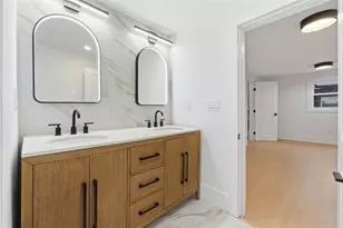 1227 Epworth St SW, Atlanta, GA 30310 - Photo 12