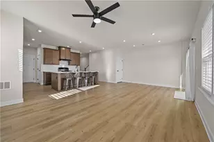 232 Salt Lk Ln, Hoschton, GA 30548 - Photo 8