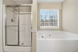 3774 Hollow Oak Ln, Lithonia, GA 30038 - Photo 32