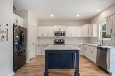 111 Hamilton Lake View Court, Lagrange, GA 30241 - Photo 6