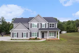 111 Hamilton Lake View Ct, Lagrange, GA 30241 - Photo 2