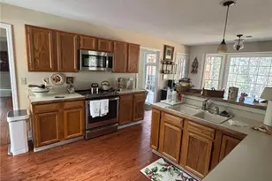 1175 Pebble Bend Dr, Grayson, GA 30017 - Photo 12