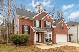 255 Camden Park Dr, Lawrenceville, GA 30046 - Photo 2