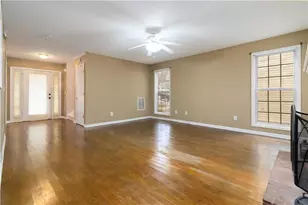 255 Camden Park Dr, Lawrenceville, GA 30046 - Photo 12