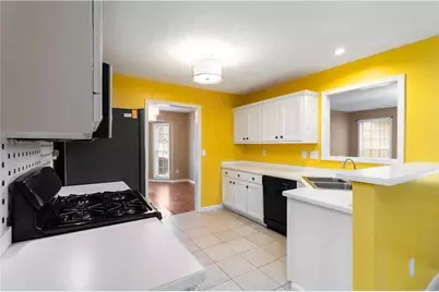 255 Camden Park Drive, Lawrenceville, GA 30046 - Photo 14