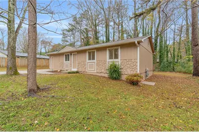 3368 Lincolndale Court, Ellenwood, GA 30294 - Photo 6