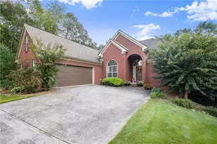 745 Roland Manor Dr, Dacula, GA 30019 - Photo 4