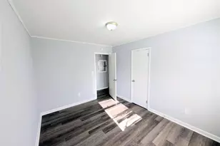 70 Ruzelle Dr, Atlanta, GA 30354 - Photo 14