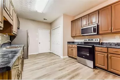 3949 Tyler Court, Ellenwood, GA 30294 - Photo 6