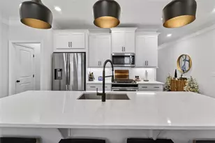 2995 Edgemont Ln SW, Marietta, GA 30008 - Photo 6