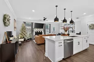 2995 Edgemont Ln SW, Marietta, GA 30008 - Photo 2