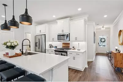 2995 Edgemont Lane SW, Marietta, GA 30008 - Photo 12