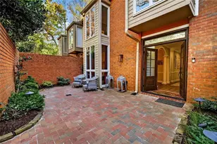 36 Willow Glen NE, Atlanta, GA 30342 - Photo 2