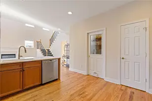 920 Freedom Ln, Roswell, GA 30075 - Photo 12