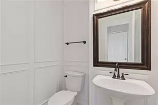 920 Freedom Ln, Roswell, GA 30075 - Photo 14