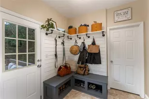 2563 Irwin Lake Overlook, Marietta, GA 30064 - Photo 24