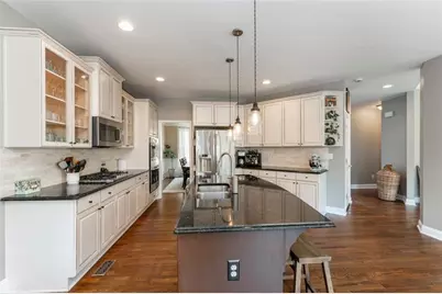 2563 Irwin Lake Overlook, Marietta, GA 30064 - Photo 16