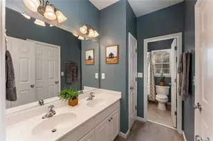 2563 Irwin Lake Overlook, Marietta, GA 30064 - Photo 36