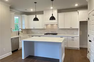 1748 Brown Cir, Marietta, GA 30066 - Photo 4