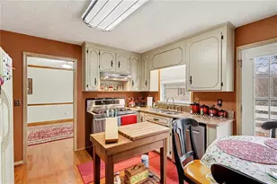 157 Springwater Trce, Woodstock, GA 30188 - Photo 8