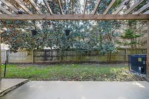 15 Pine Canyon Dr SW, Atlanta, GA 30331 - Photo 28