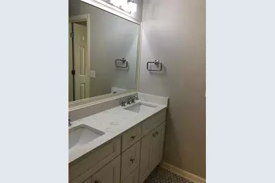 2242 Lenox Walk NE, Atlanta, GA 30319 - Photo 32