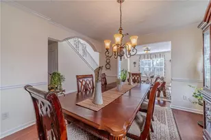 2452 Pierce Cir, Snellville, GA 30078 - Photo 10