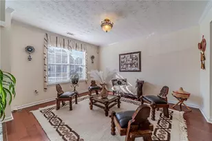 2452 Pierce Cir, Snellville, GA 30078 - Photo 6