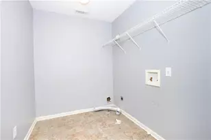 7729 Waterlace Dr, Fairburn, GA 30213 - Photo 32