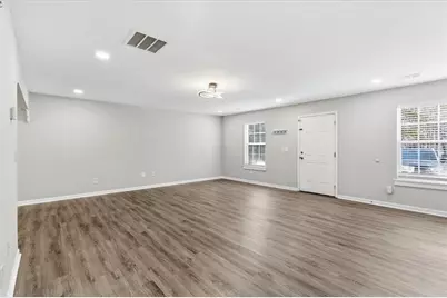 630 Streamside Drive, Roswell, GA 30076 - Photo 4