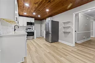 800 Post Rd Cir, Stone Mountain, GA 30088 - Photo 18